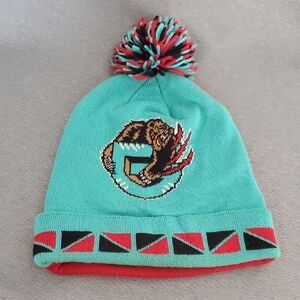 Mitchell & Ness Vancouver Grizzlies Pom Pom knit beanie